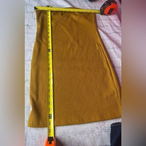 Women_s Yellow and Orange - Picture 5 of 8